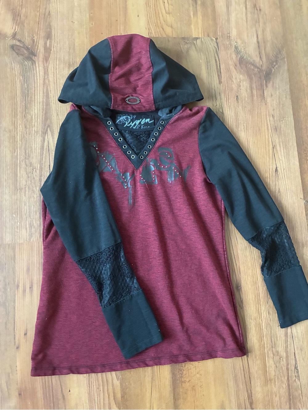Oxygen Burgundy & Black Hooded Long Sleeve Top with Lace Trim
